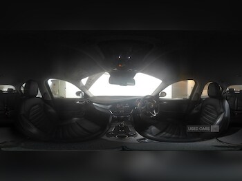 Used Alfa Romeo Giulia 2017 for sale - 76753919: Photo