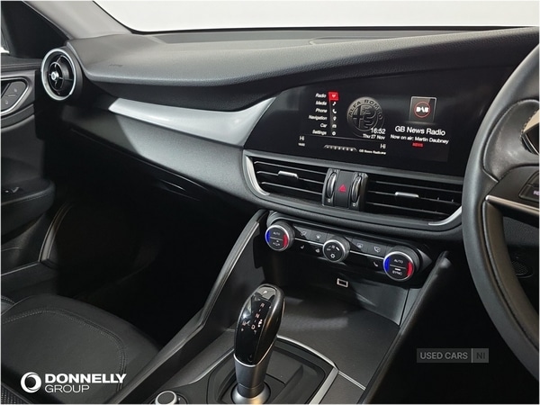 Used Alfa Romeo Giulia 2017 for sale - 77157069: Photo 33