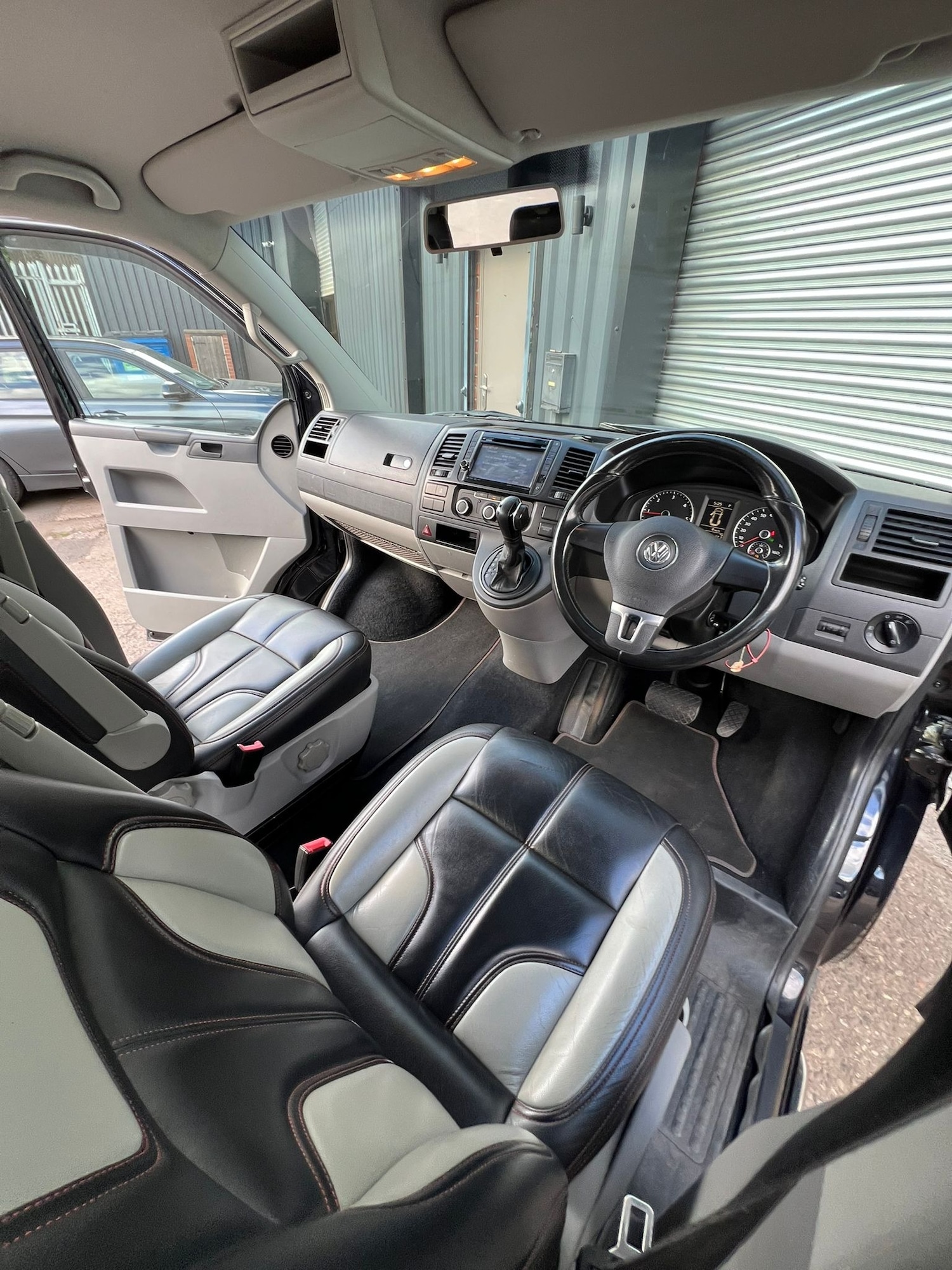 Used Volkswagen Transporter 2012 for sale - 76194584: Photo 15