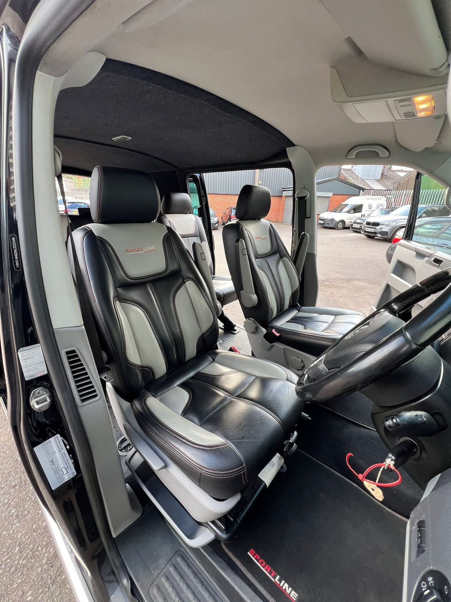 Used Volkswagen Transporter 2012 for sale - 76194584: Photo 17