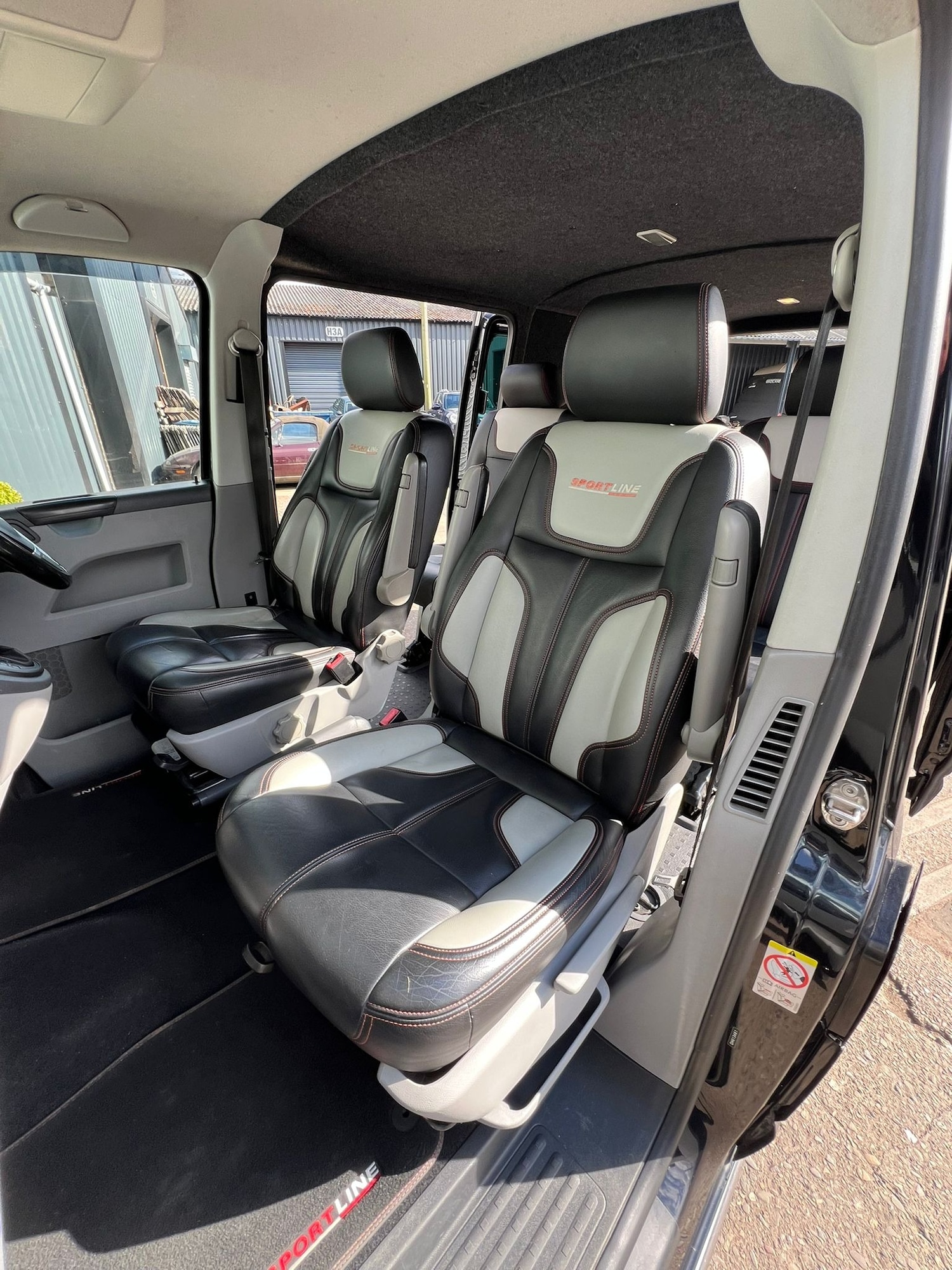 Used Volkswagen Transporter 2012 for sale - 76194584: Photo 18