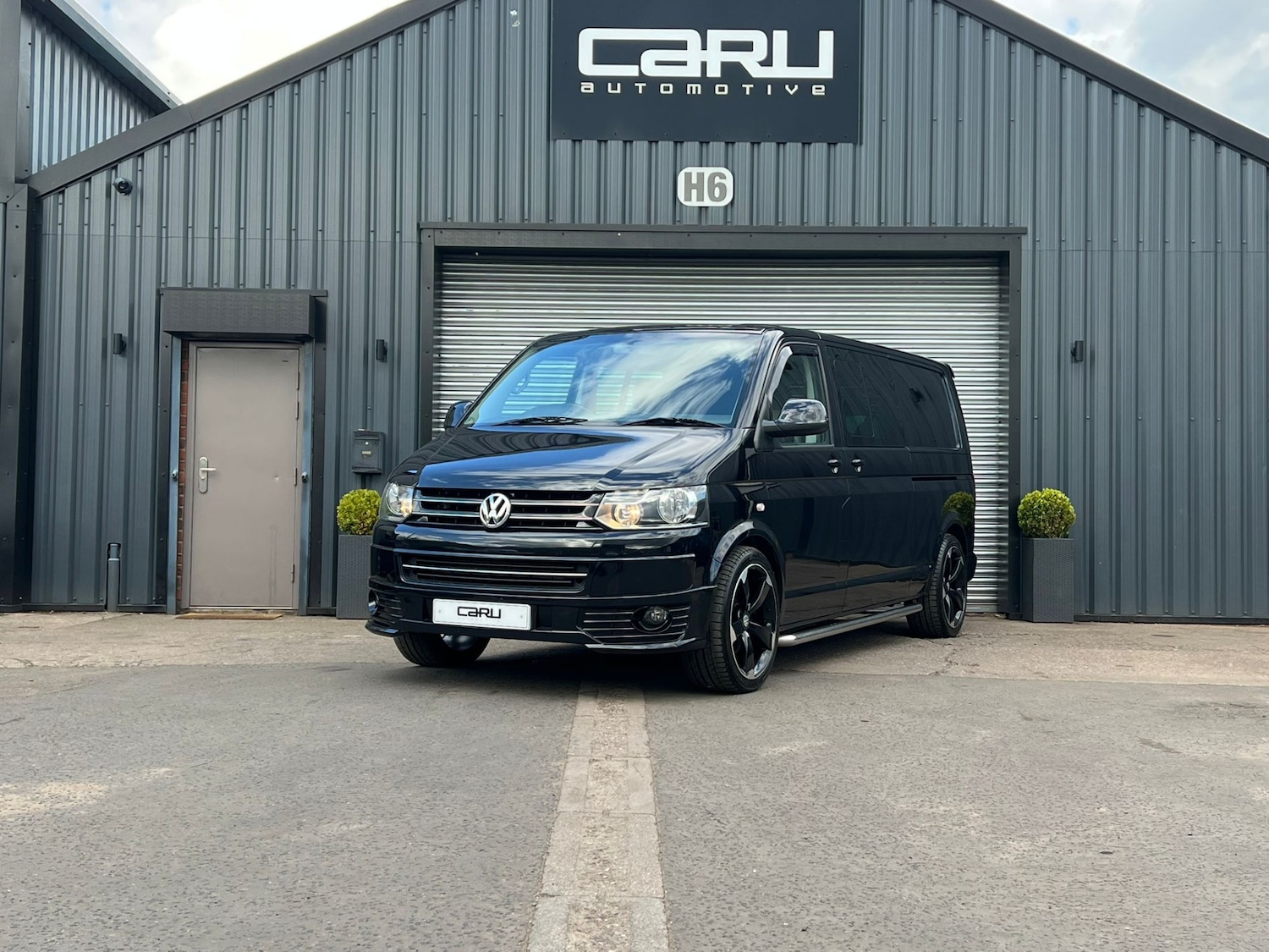 Used Volkswagen Transporter 2012 for sale - 76194584: Photo 2