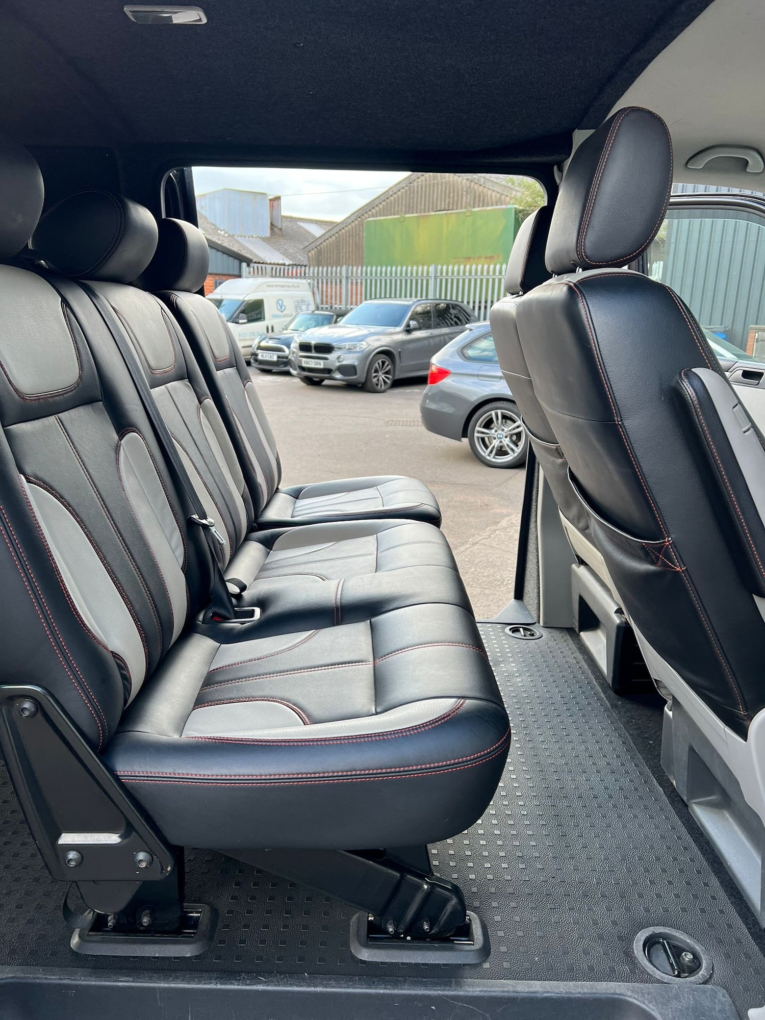 Used Volkswagen Transporter 2012 for sale - 76194584: Photo 21