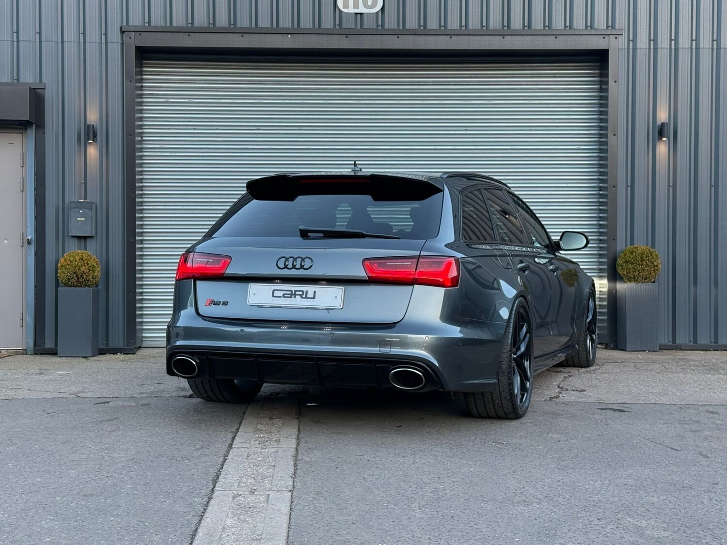 Used Audi RS6 2015 for sale - 76918900: Photo 12