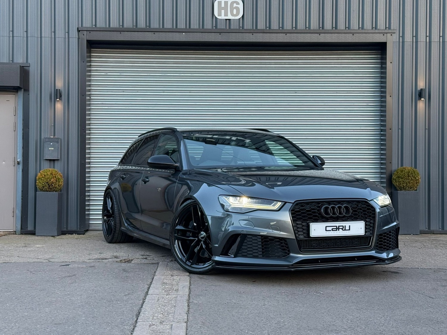 Used Audi RS6 2015 for sale - 76918900: Photo 7