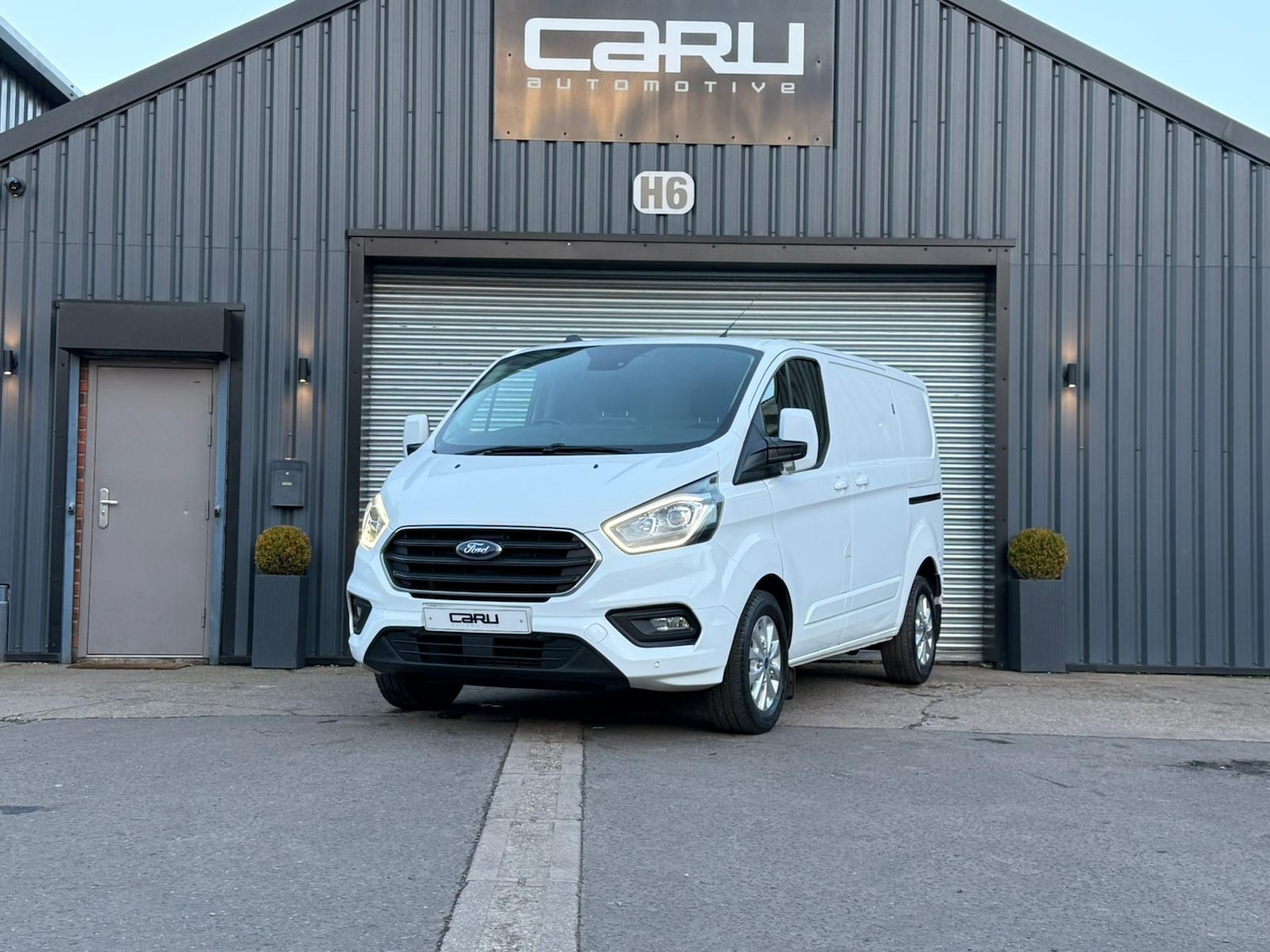 Used Ford Transit Custom 2021 for sale - 77101320: Photo 2