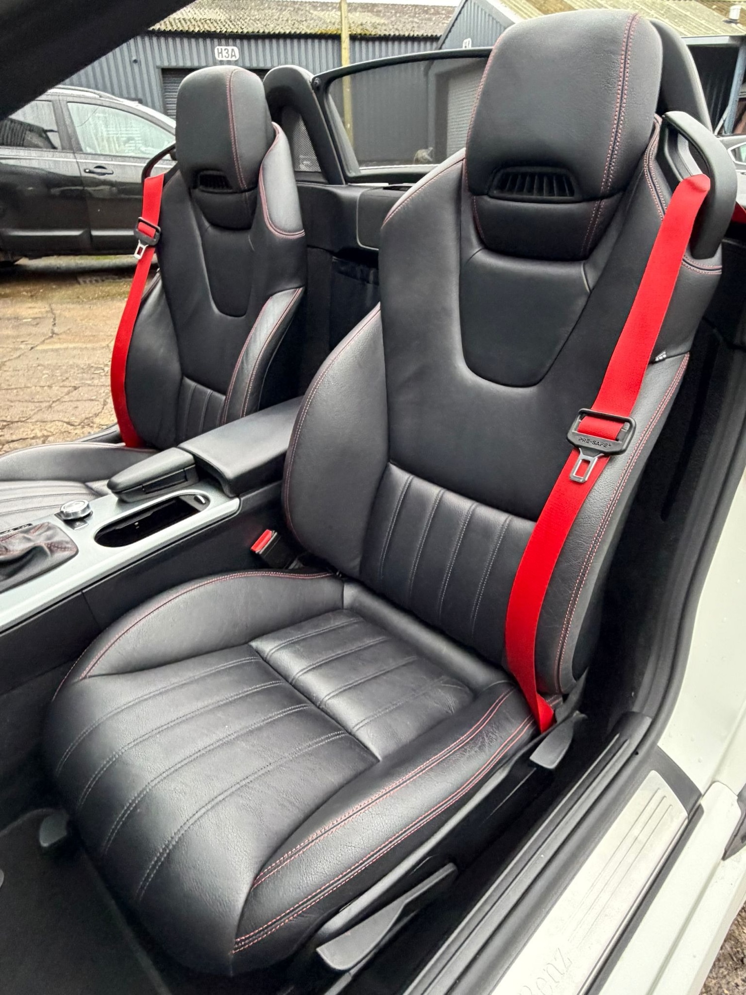 Used Mercedes-Benz SLK 2013 for sale - 77545430: Photo 19