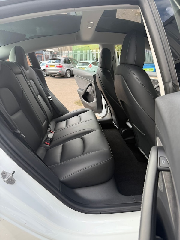 Used Tesla Model 3 2021 for sale - 76184597: Photo 20