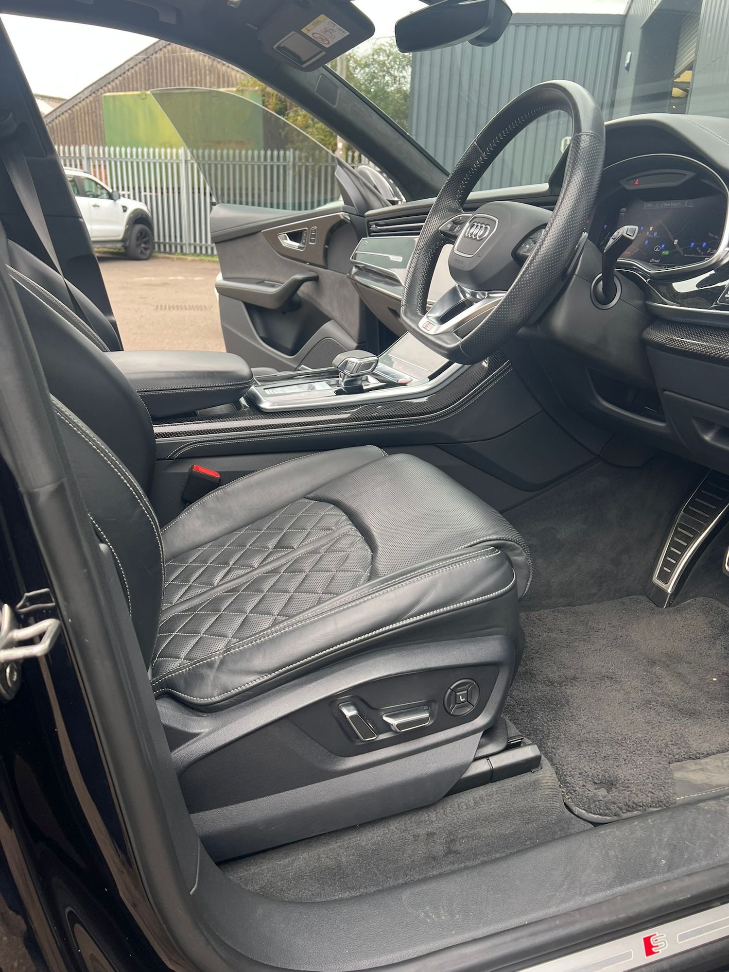 Used Audi Q8 2020 for sale - 76288374: Photo 10