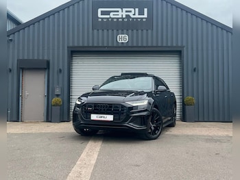 Audi - Q8