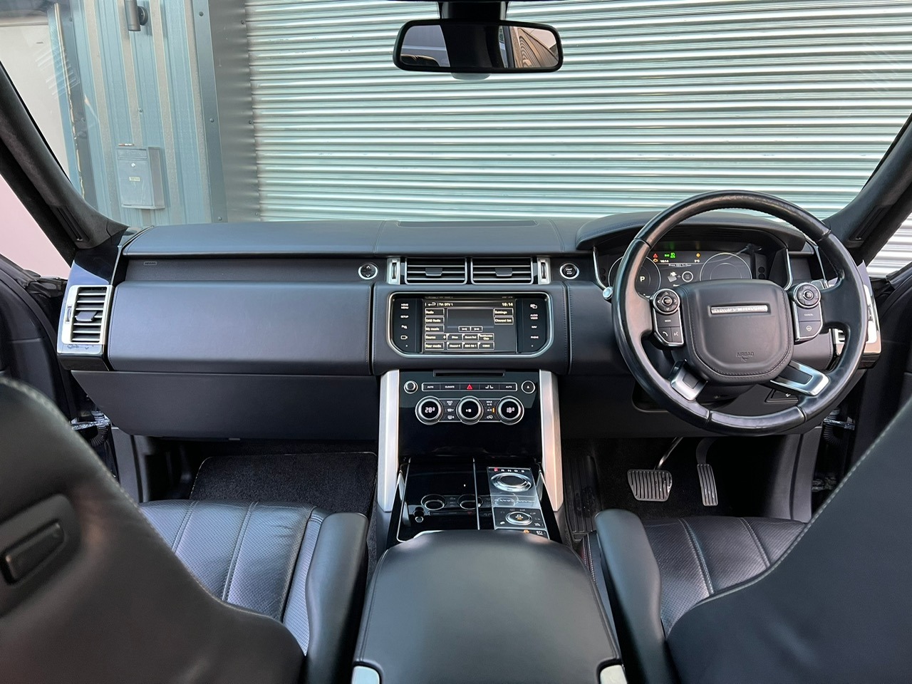 Used Land Rover Range Rover 2014 for sale - 77101427: Photo 12