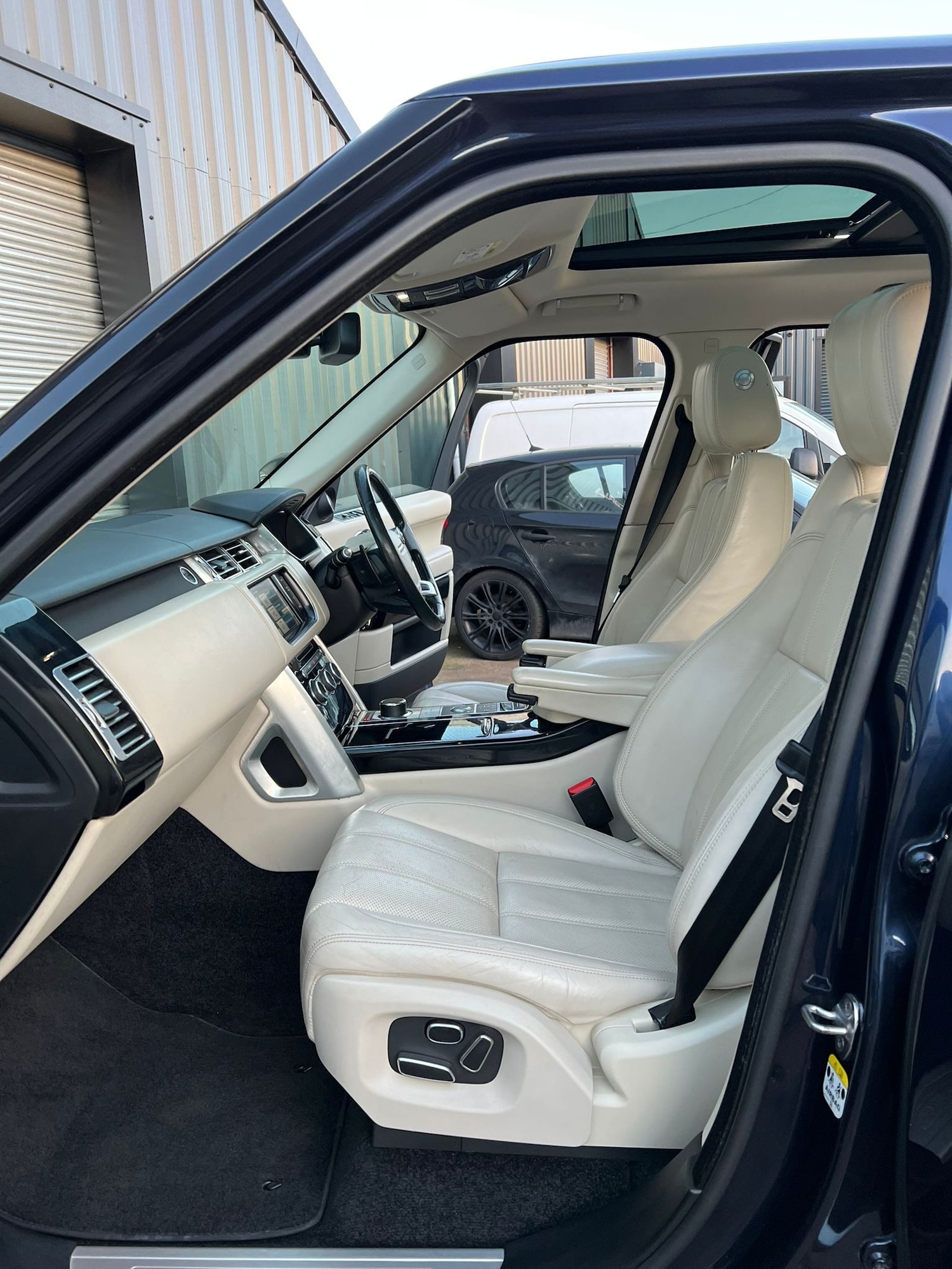 Used Land Rover Range Rover 2014 for sale - 76374105: Photo 20