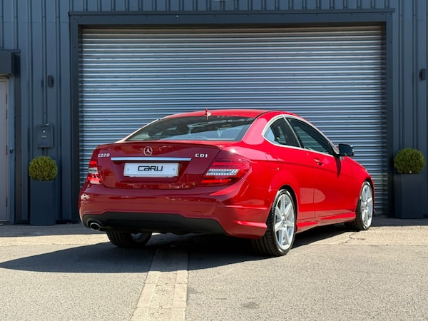 Used Mercedes-Benz C-Class 2015 for sale - 75129931: Photo 12