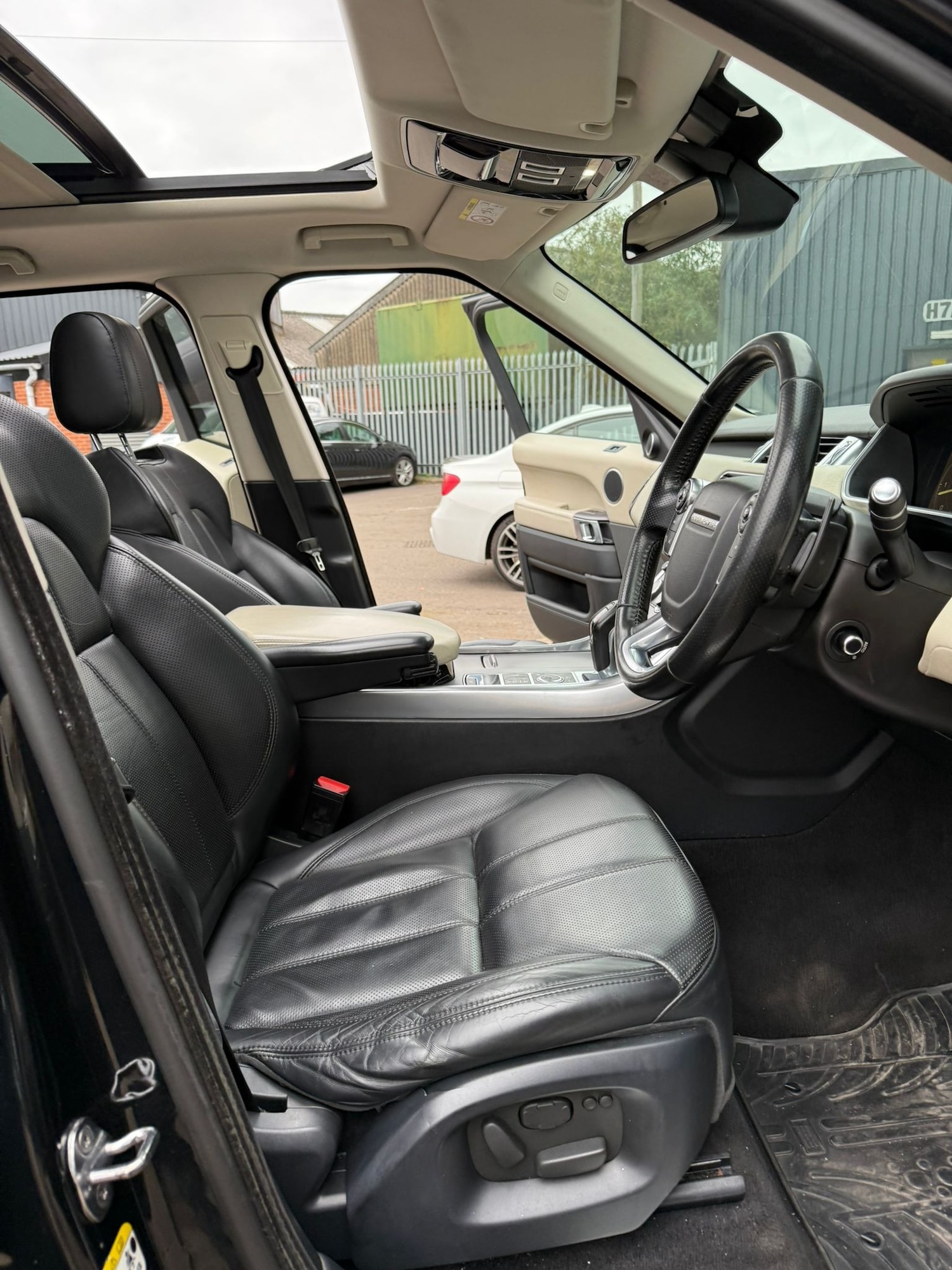 Used Land Rover Range Rover Sport 2014 for sale - 76194686: Photo 16