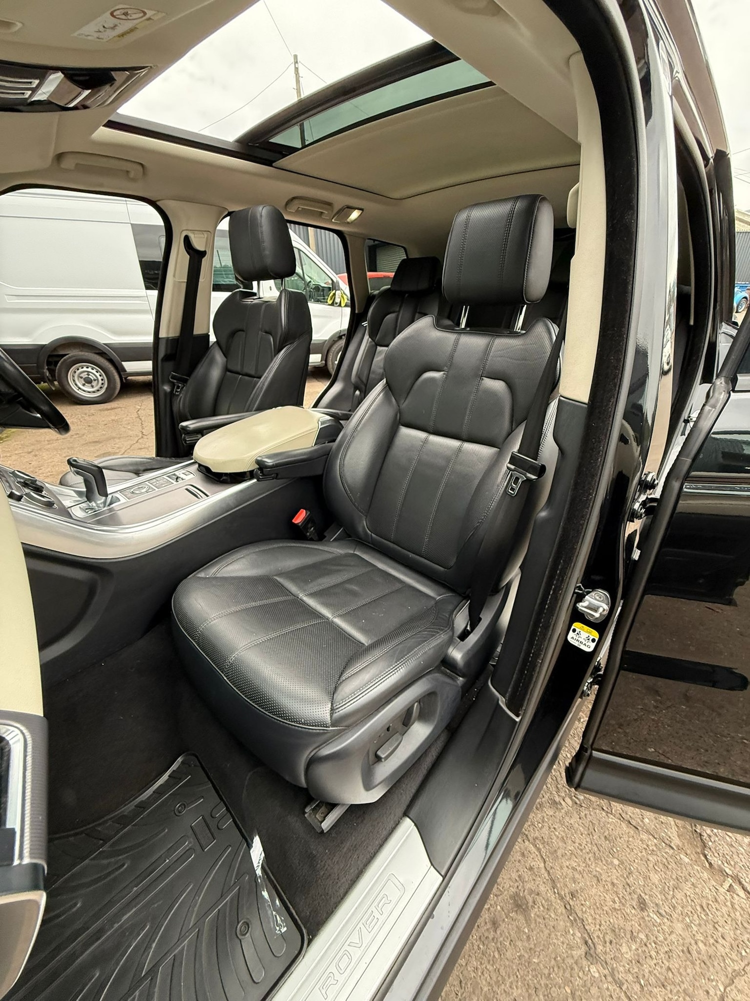 Used Land Rover Range Rover Sport 2014 for sale - 76194686: Photo 18