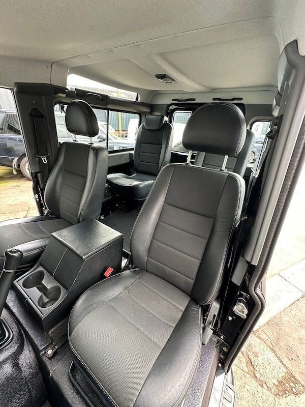 Used Land Rover Defender 2013 for sale - 70763976: Photo 19