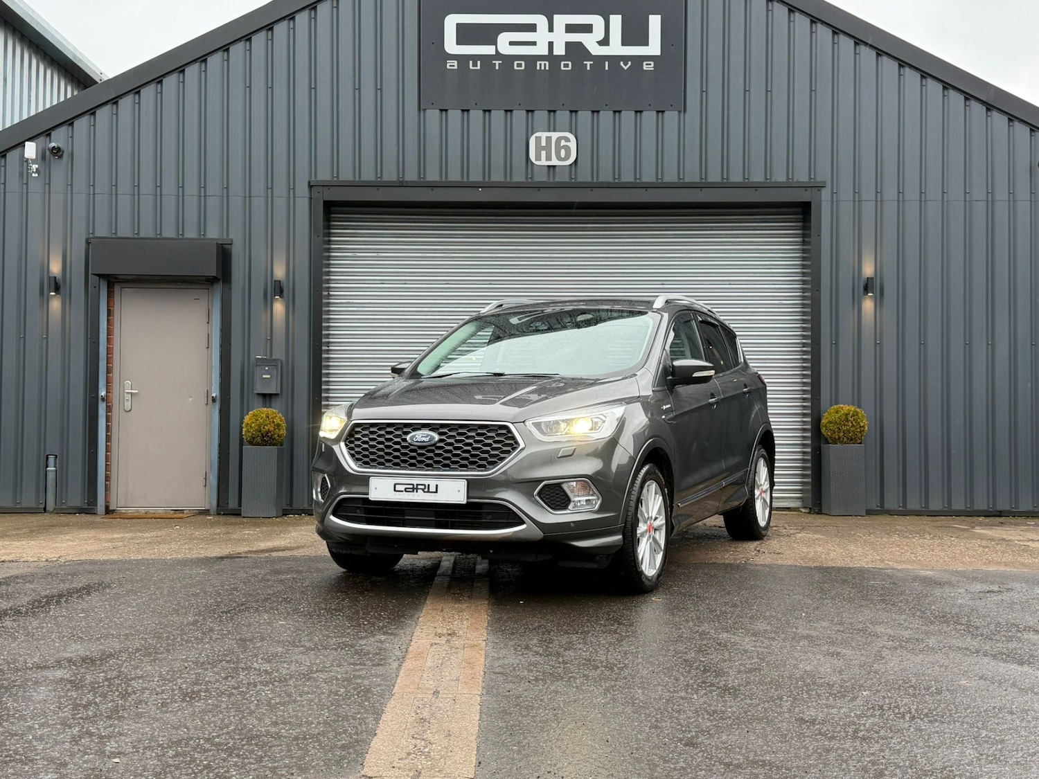 Used Ford Kuga 2017 for sale - 77543787: Photo 2