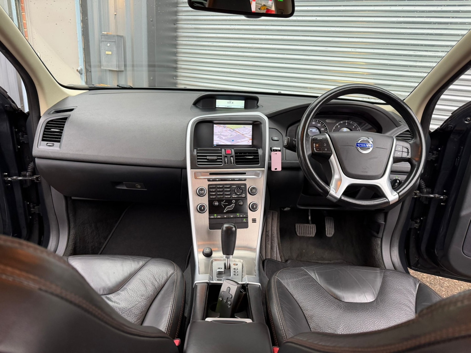 Used Volvo XC60 2010 for sale - 77545553: Photo 13