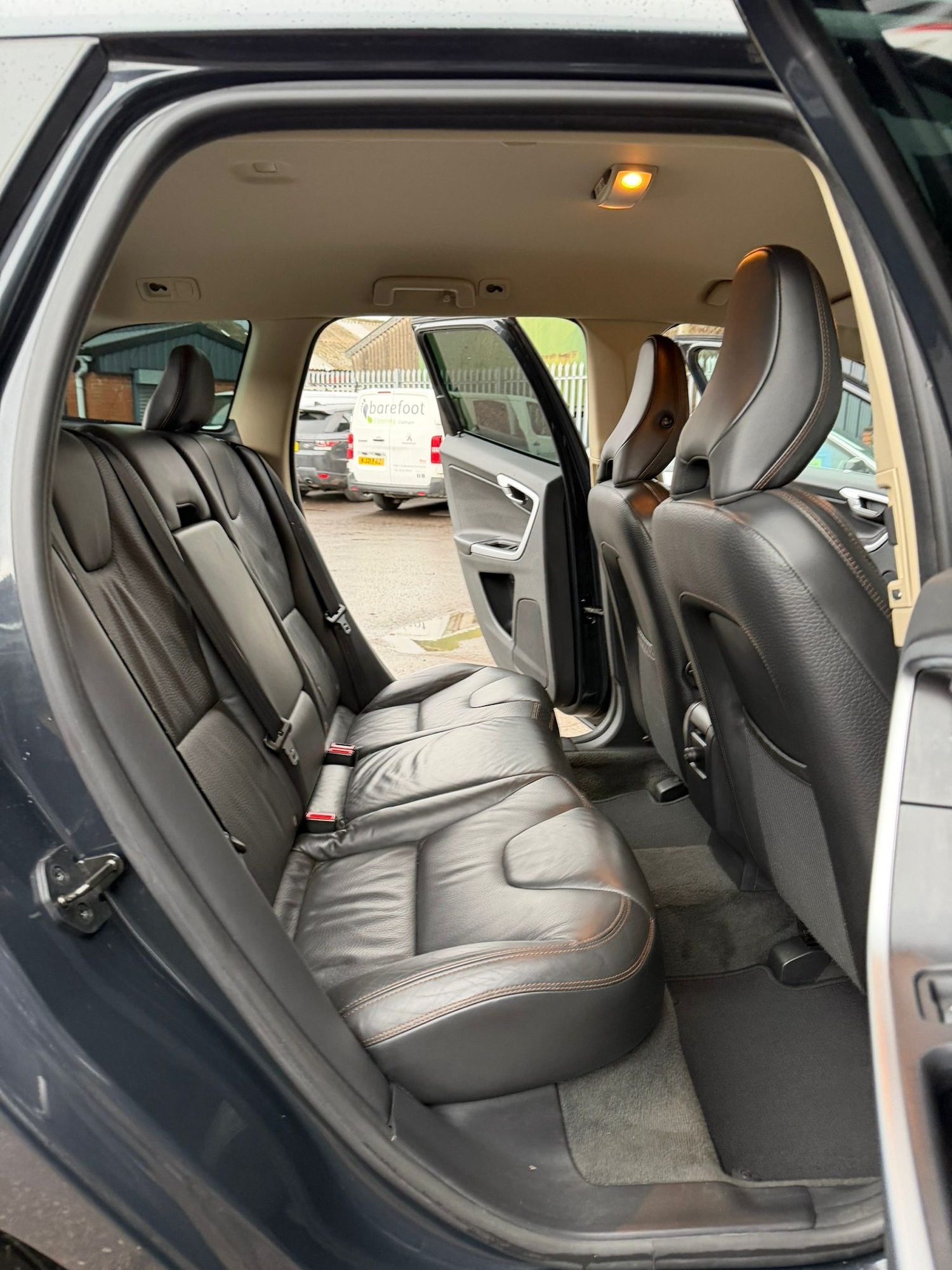 Used Volvo XC60 2010 for sale - 77545553: Photo 21