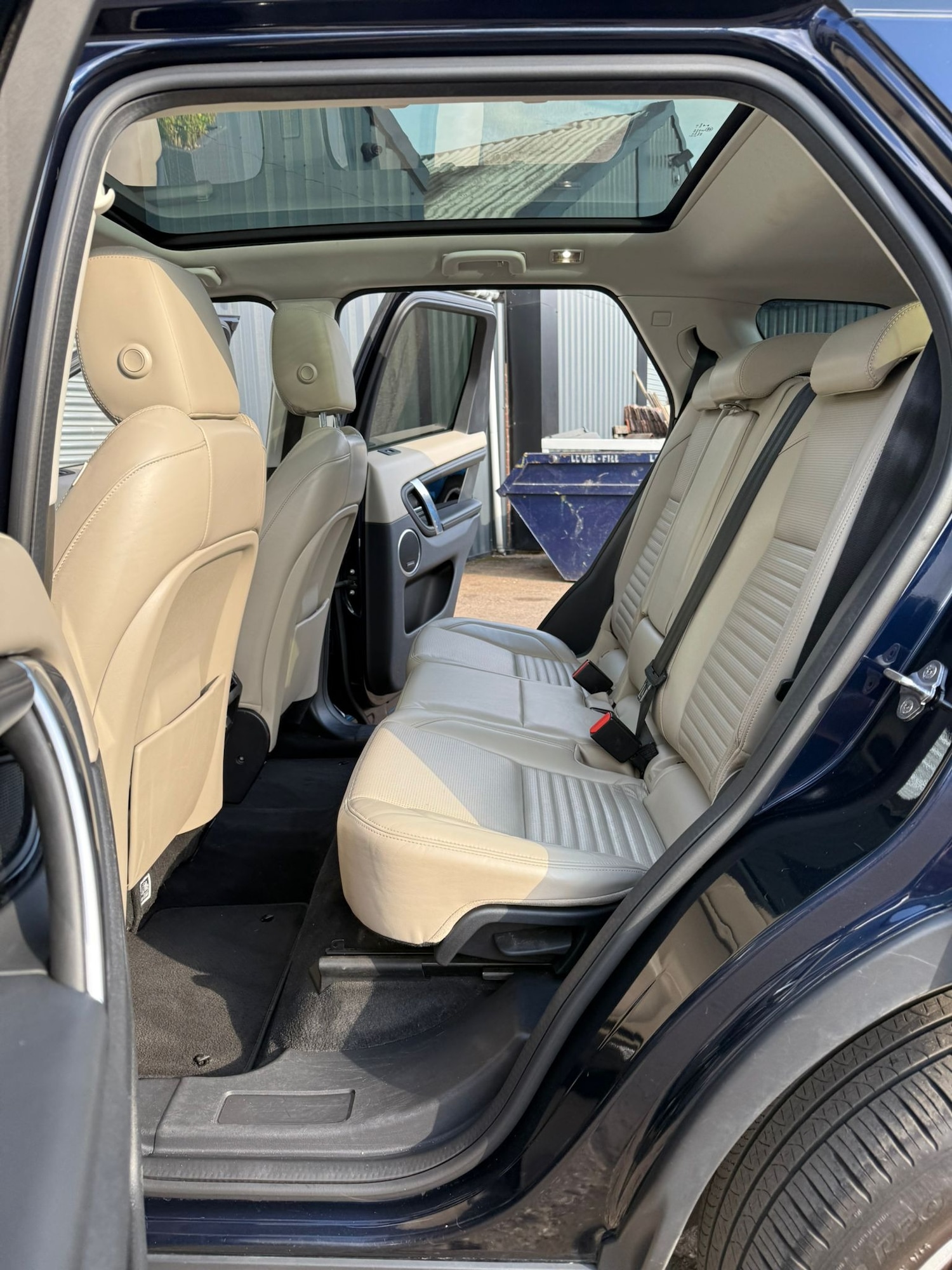 Used Land Rover Discovery Sport 2019 for sale - 76353418: Photo 19