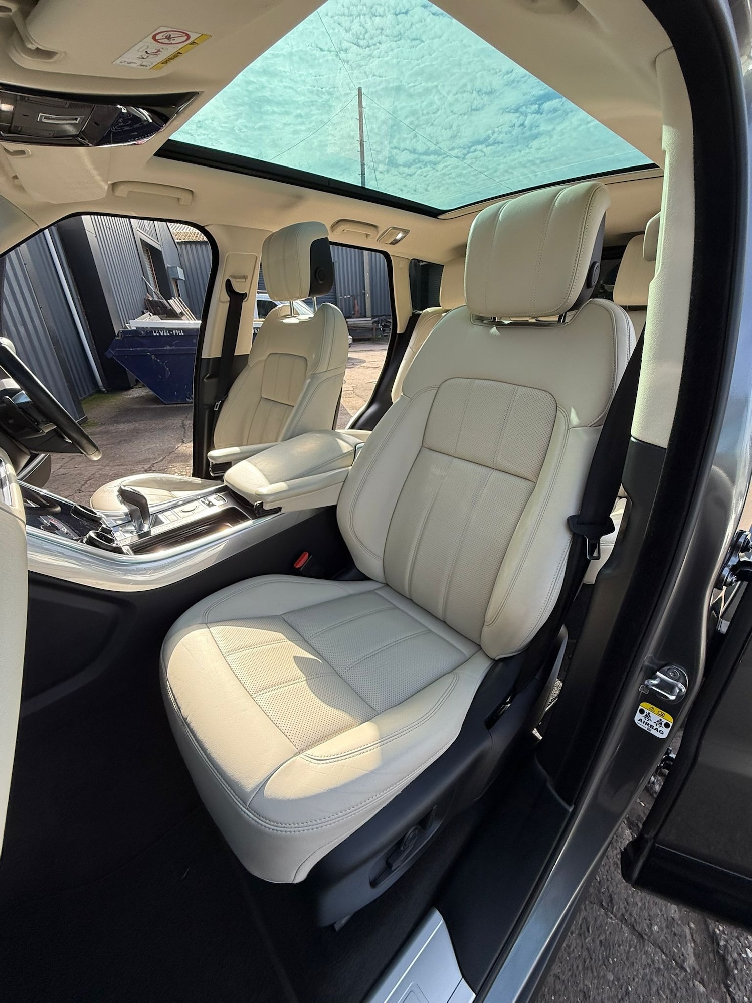 Used Land Rover Range Rover Sport 2018 for sale - 76183108: Photo 18