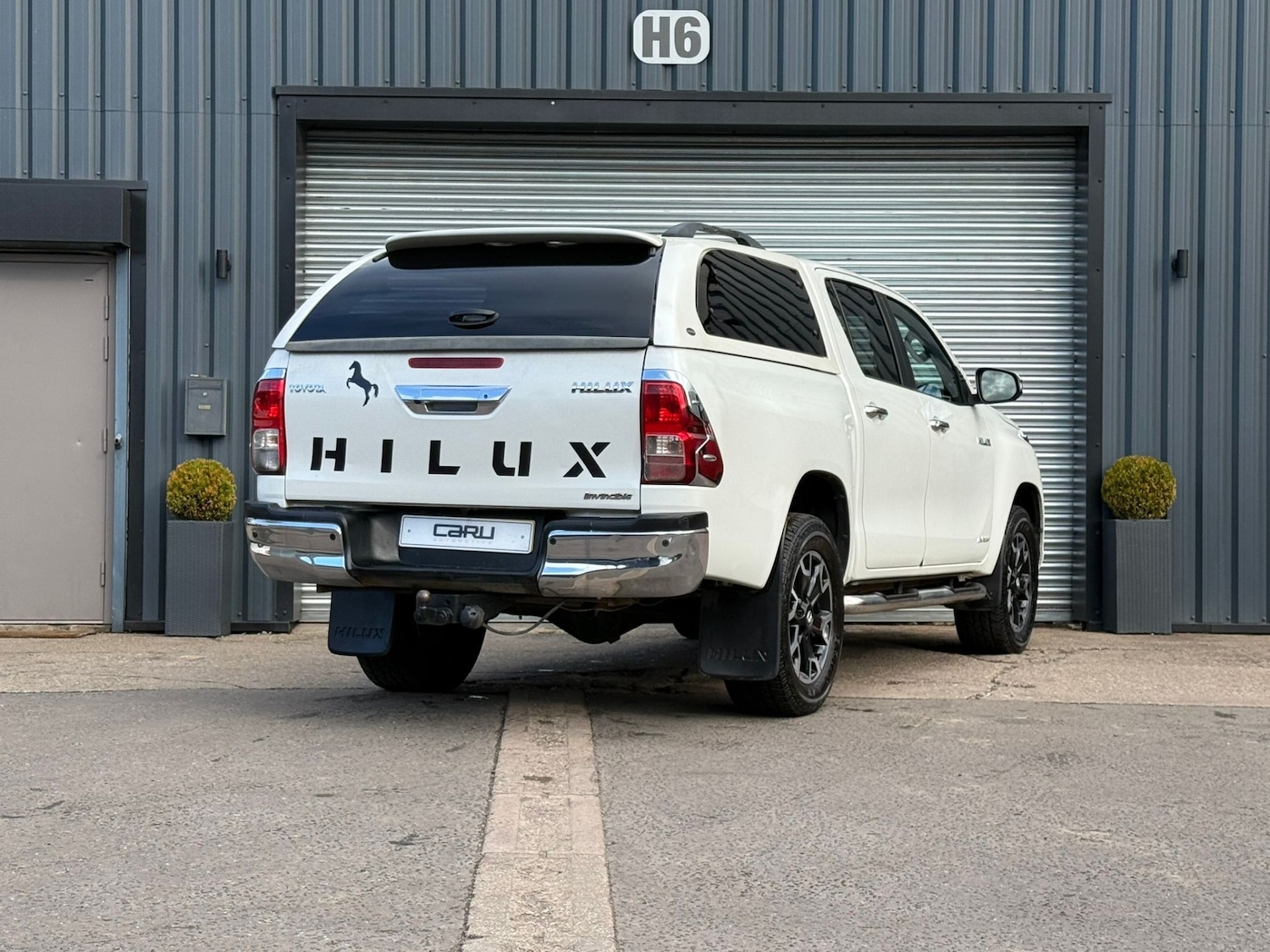 Used Toyota Hilux 2017 for sale - 77083555: Photo 11