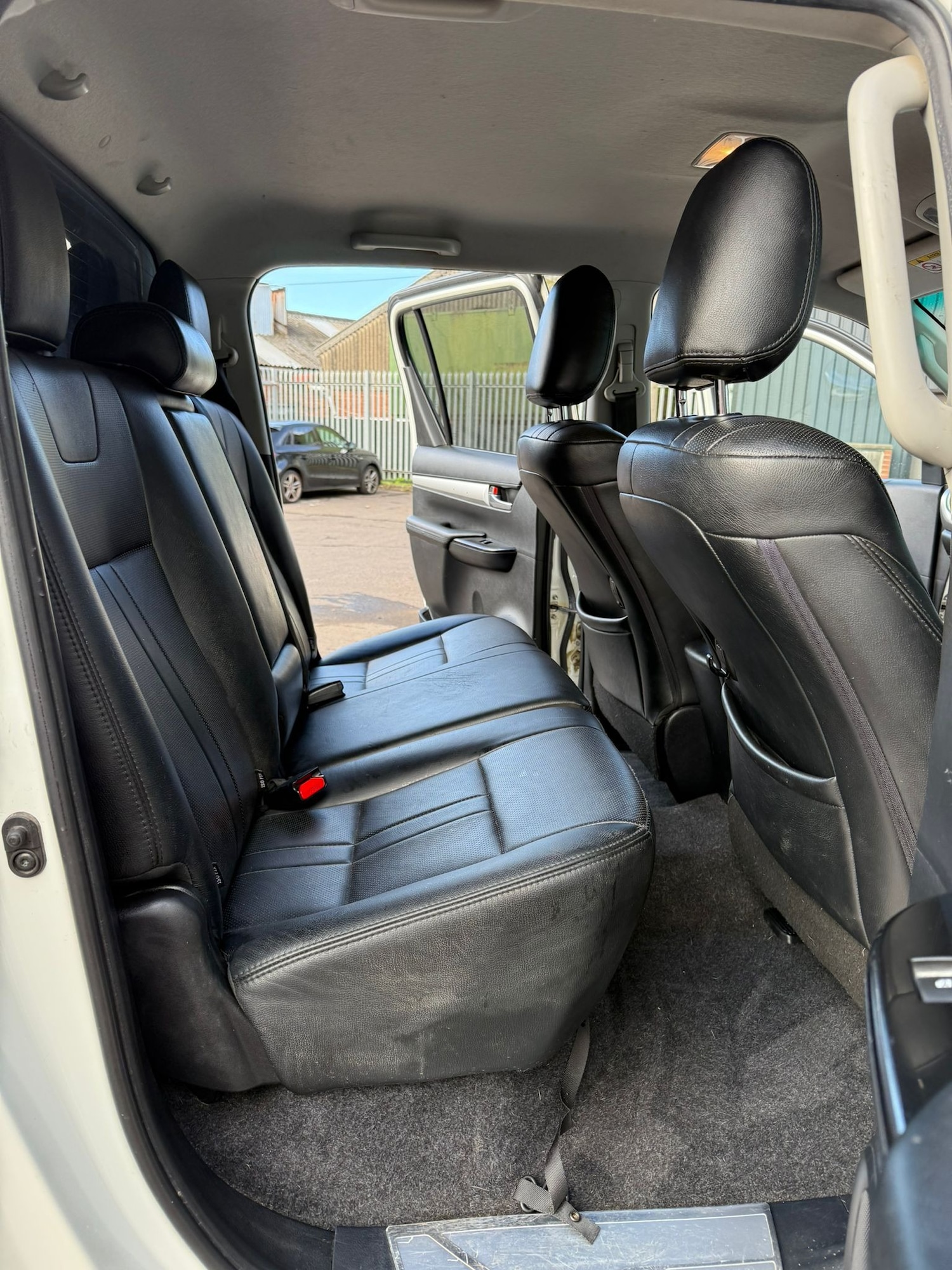 Used Toyota Hilux 2017 for sale - 77083555: Photo 21