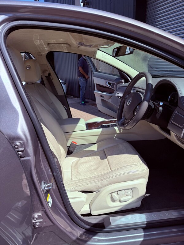 Used Jaguar XF 2009 for sale - 75239206: Photo 13
