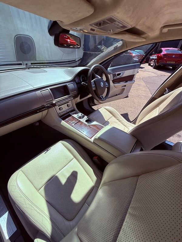 Used Jaguar XF 2009 for sale - 75239206: Photo 15