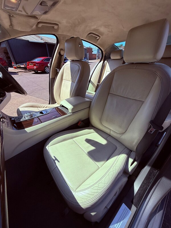 Used Jaguar XF 2009 for sale - 75239206: Photo 16