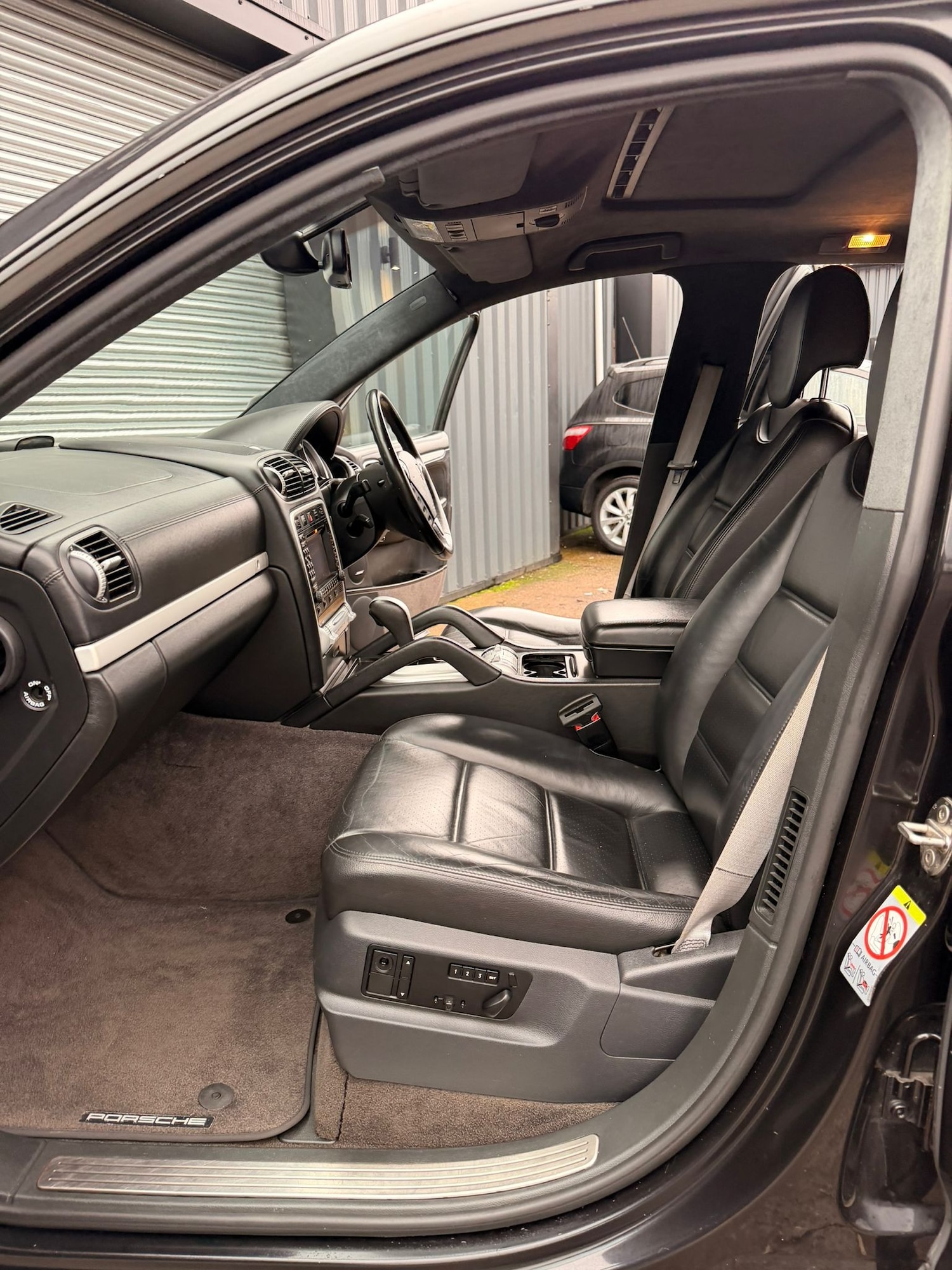 Used Porsche Cayenne 2008 for sale - 77545089: Photo 19