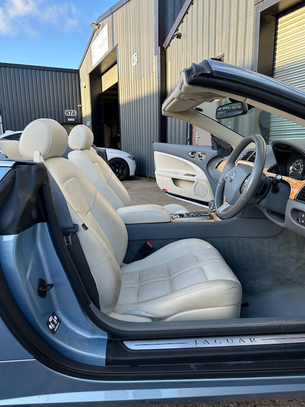 Used Jaguar XK 2006 for sale - 74980737: Photo 19
