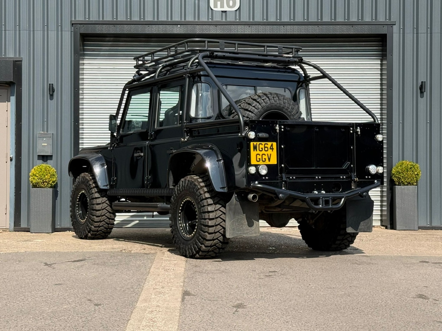 Used Land Rover Defender 2014 for sale - 77101316: Photo 11