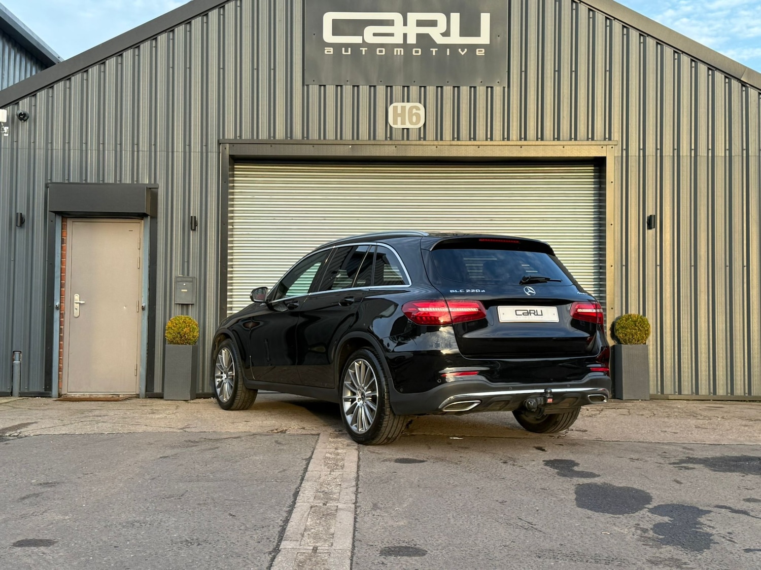 Used Mercedes-Benz GLC 2018 for sale - 76762246: Photo 10