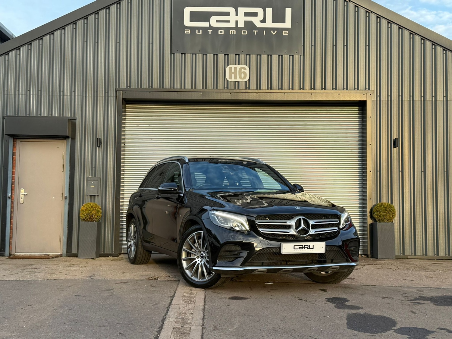 Used Mercedes-Benz GLC 2018 for sale - 76762246: Photo 3
