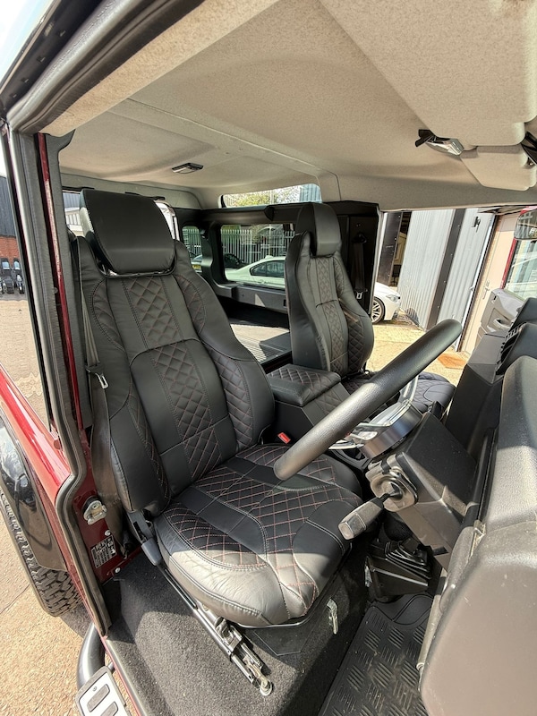 Used Land Rover Defender 2015 for sale - 75627658: Photo 14