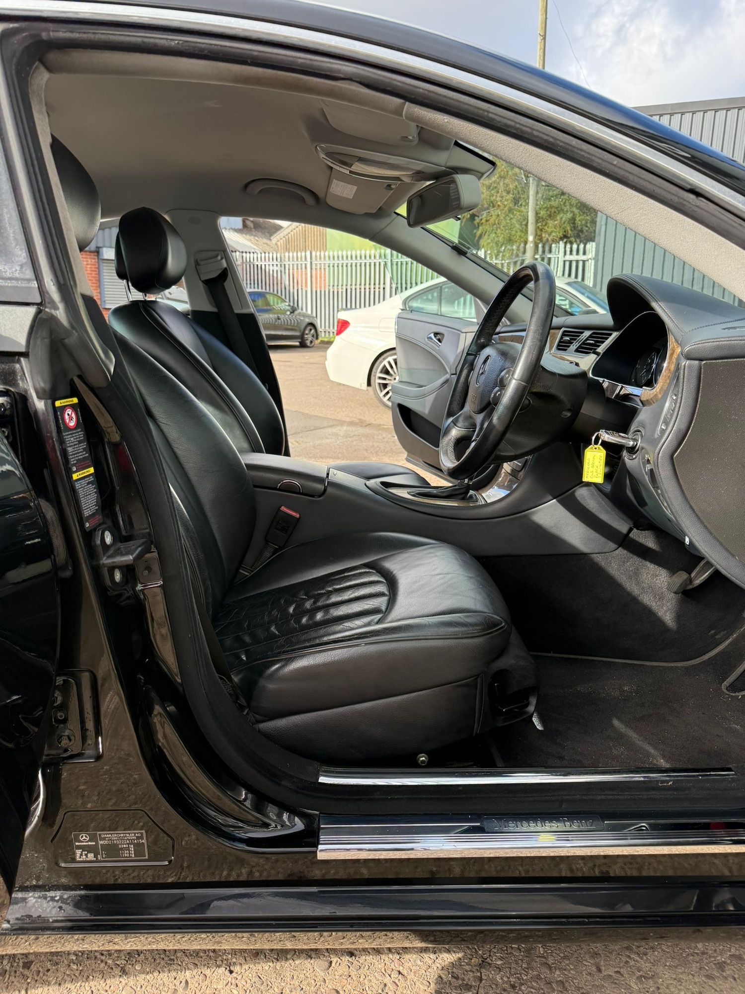 Used Mercedes-Benz CLS 2007 for sale - 76196305: Photo 15