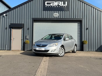 2011 (11) - 2.0 CDTi 16V Elite 5dr Auto