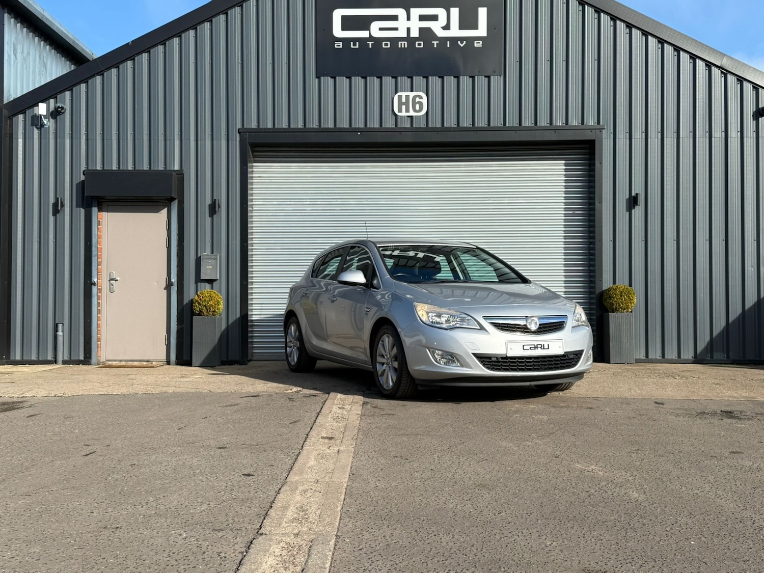 Used Vauxhall Astra 2011 for sale - 76375054: Photo 4