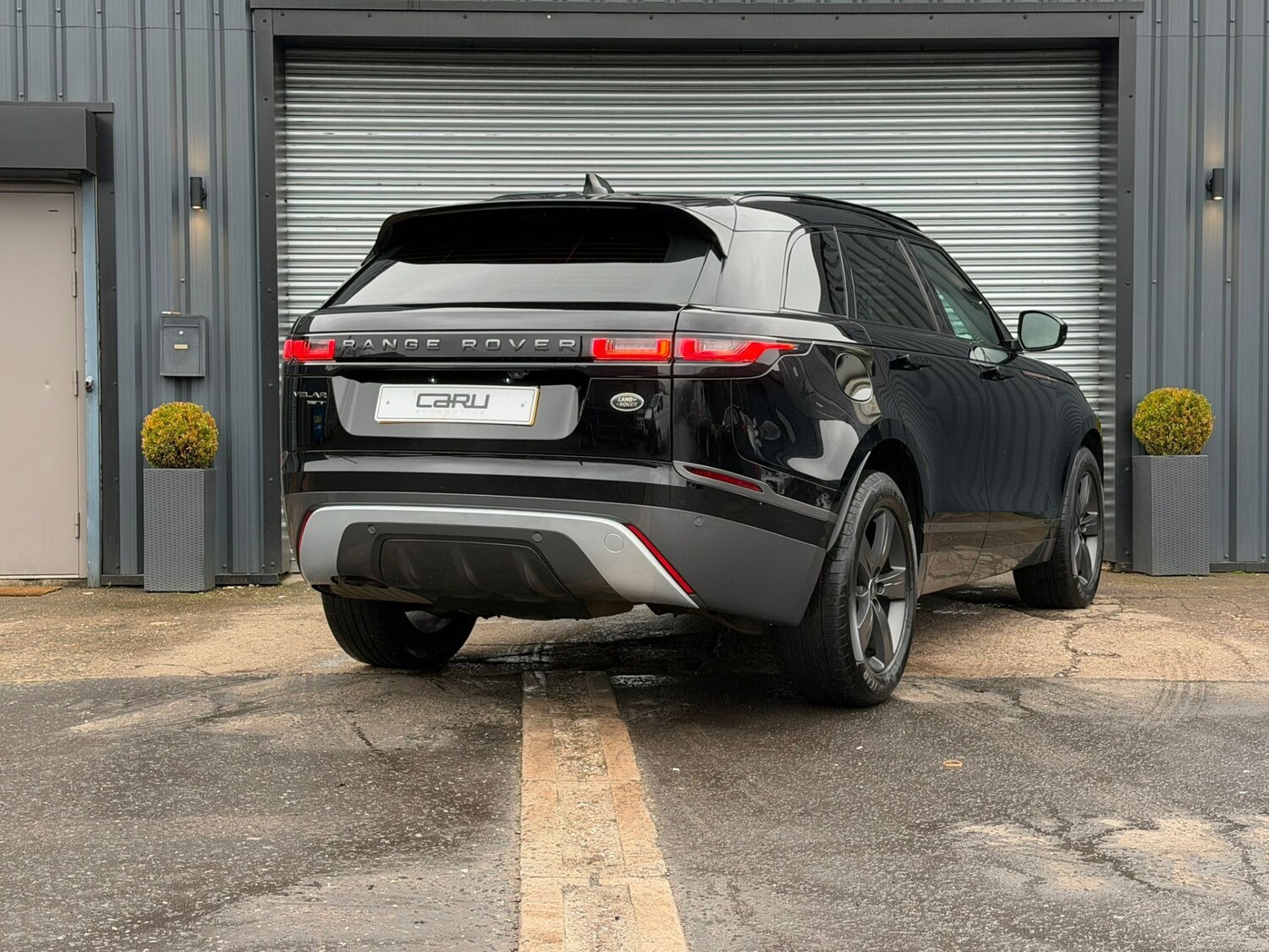 Used Land Rover Range Rover Velar 2017 for sale - 77543697: Photo 11