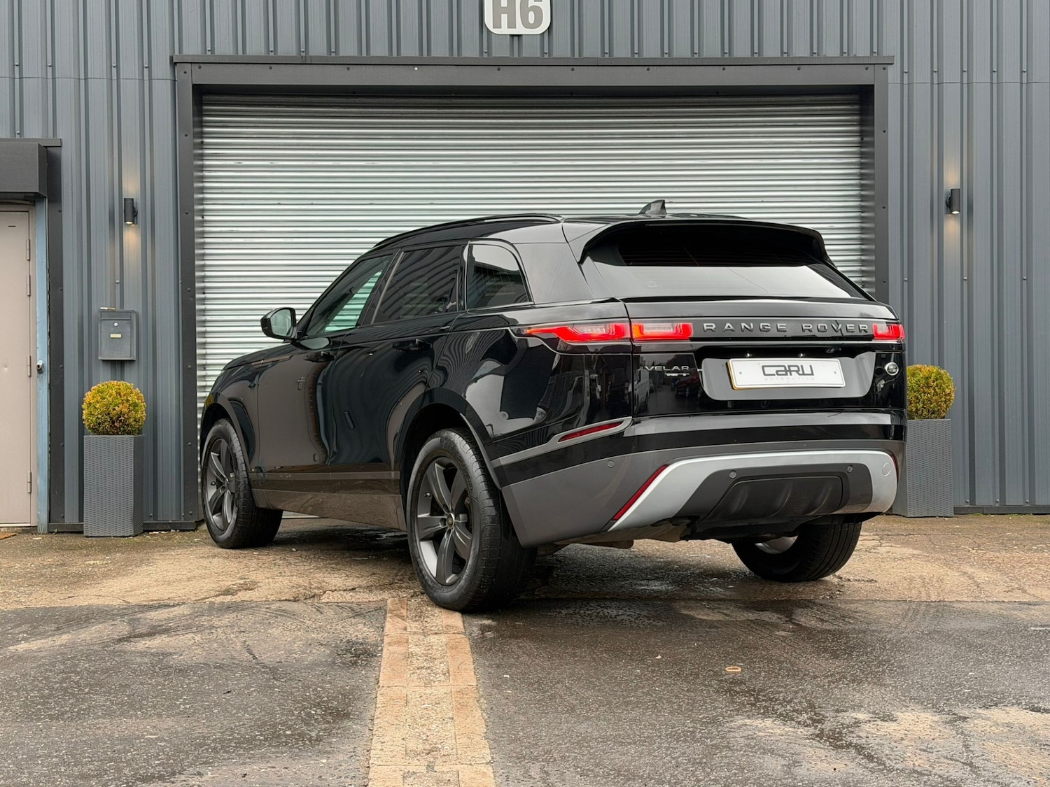 Used Land Rover Range Rover Velar 2017 for sale - 77543697: Photo 12