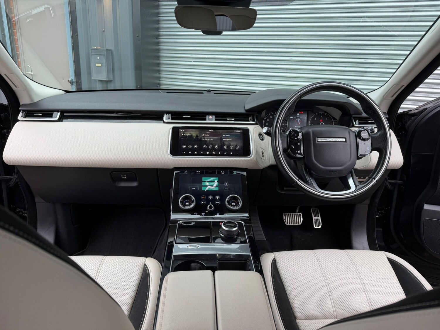 Used Land Rover Range Rover Velar 2017 for sale - 77543697: Photo 13