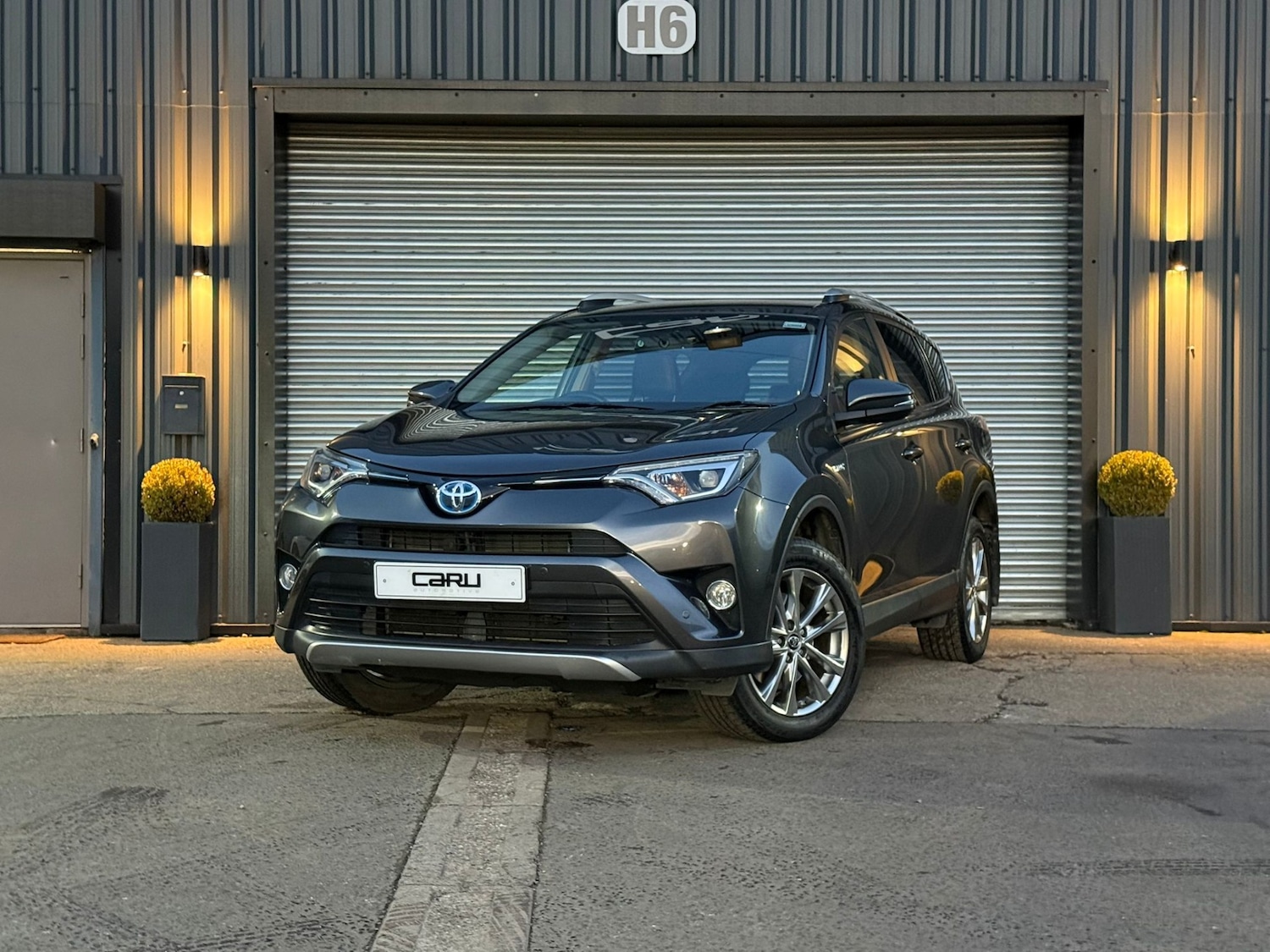 Used Toyota RAV4 2016 for sale - 77099957: Photo 5