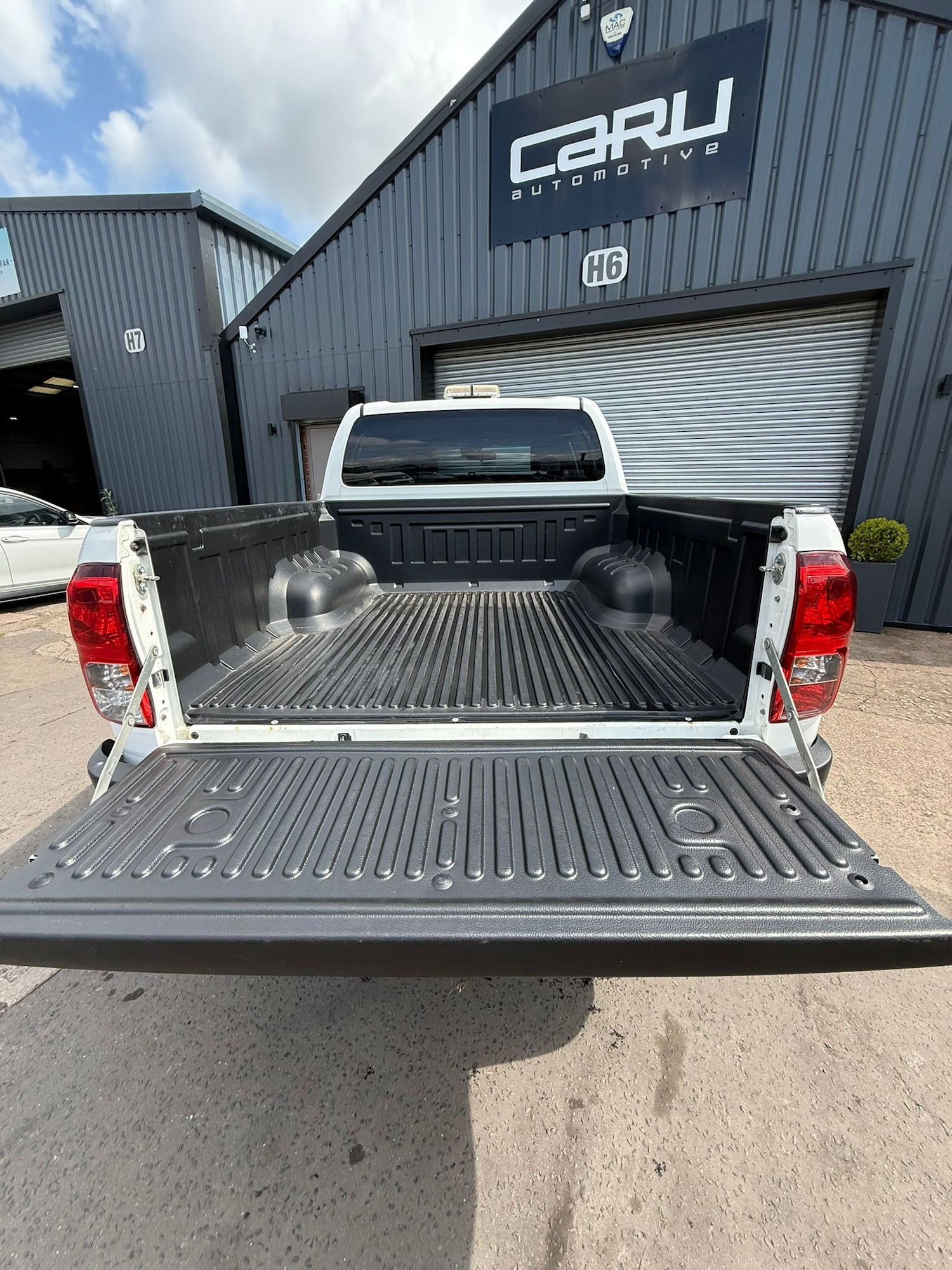 Vehicle 22