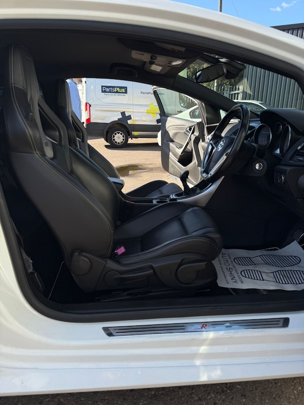 Used Vauxhall Astra GTC 2014 for sale - 76065528: Photo 14