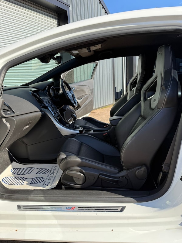 Used Vauxhall Astra GTC 2014 for sale - 76065528: Photo 18