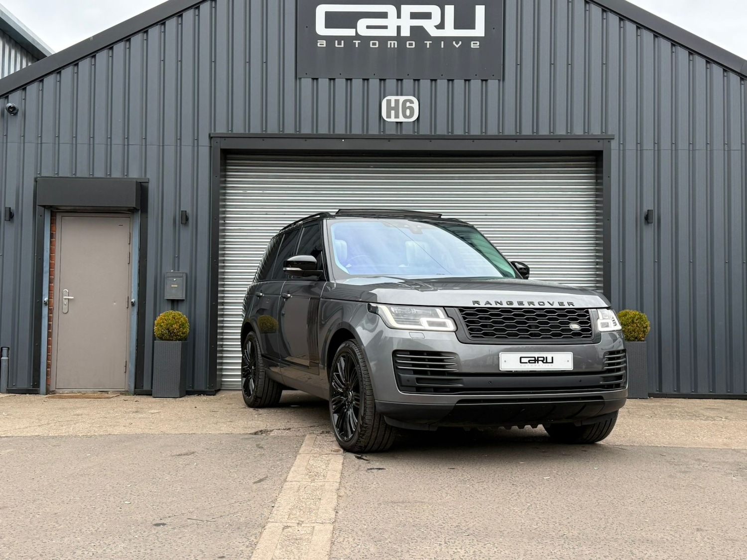 Used Land Rover Range Rover 2018 for sale - 76319760: Photo 4