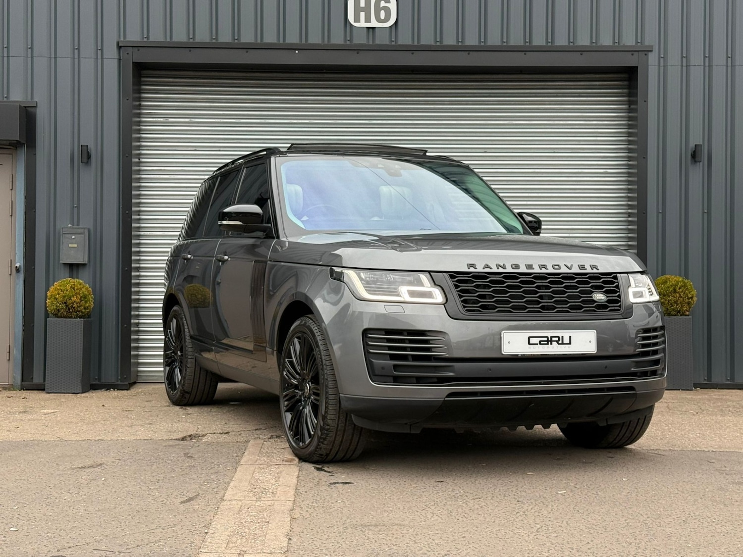 Used Land Rover Range Rover 2018 for sale - 76319760: Photo 8