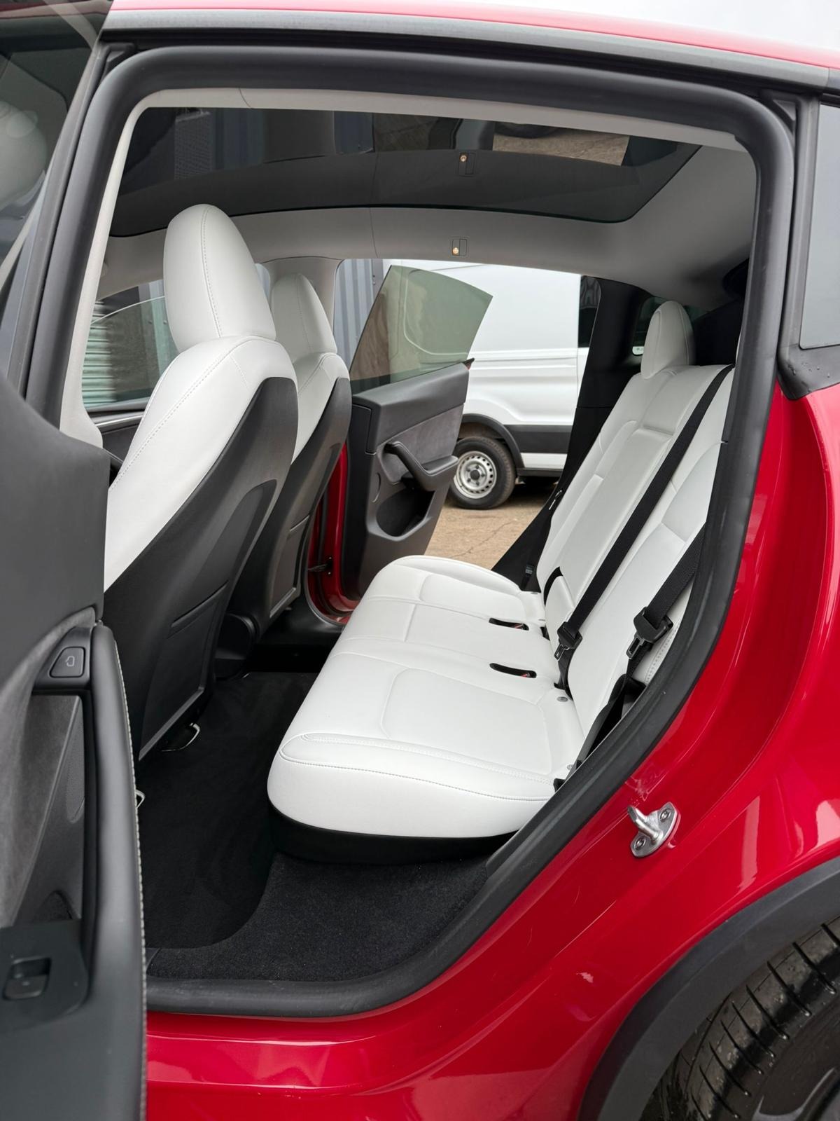 Used Tesla Model Y 2023 for sale - 76328880: Photo 20