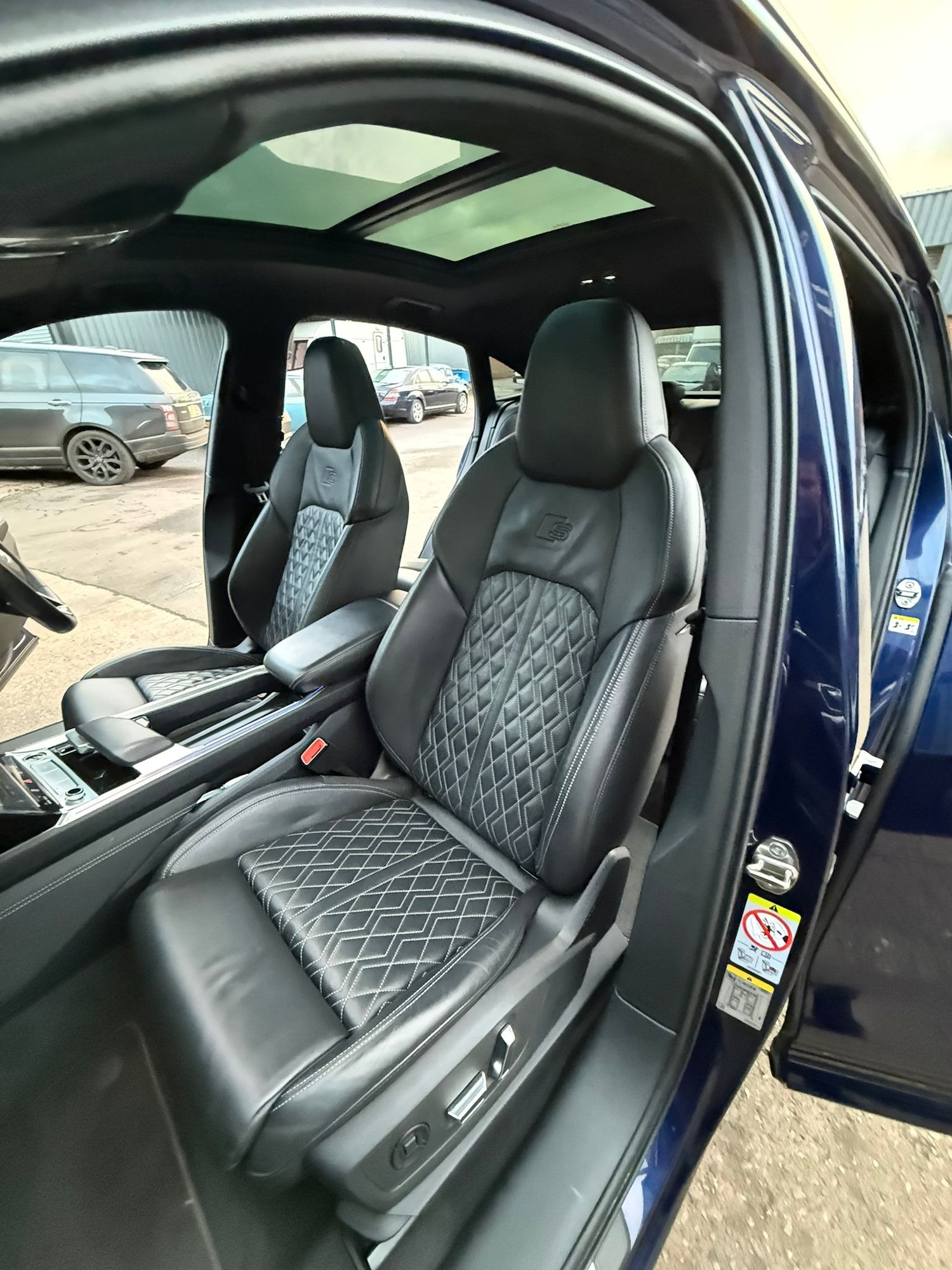 Used Audi e-tron 2022 for sale - 76919246: Photo 17